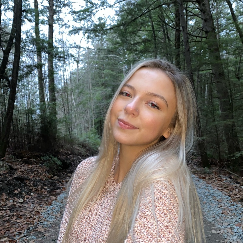 Meet your Posher, Kelly